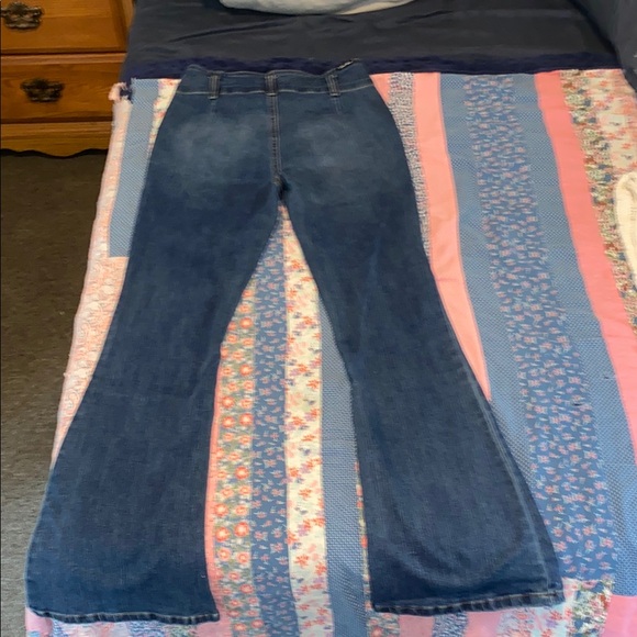 Almost famous Blue Flared leg Jeans - Picture 5 of 7